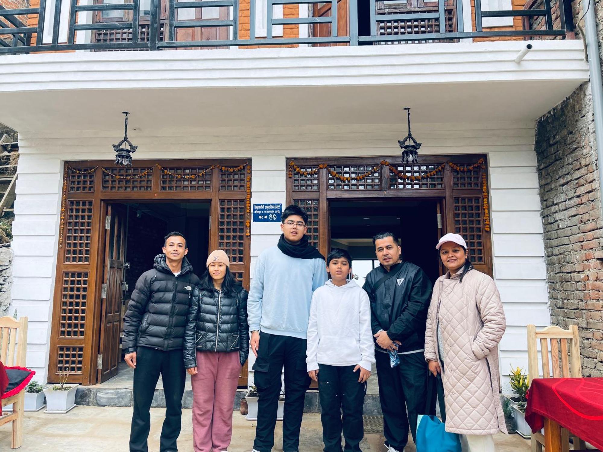 Pasne Aajako Hotel บันดิปูร์ ภายนอก รูปภาพ