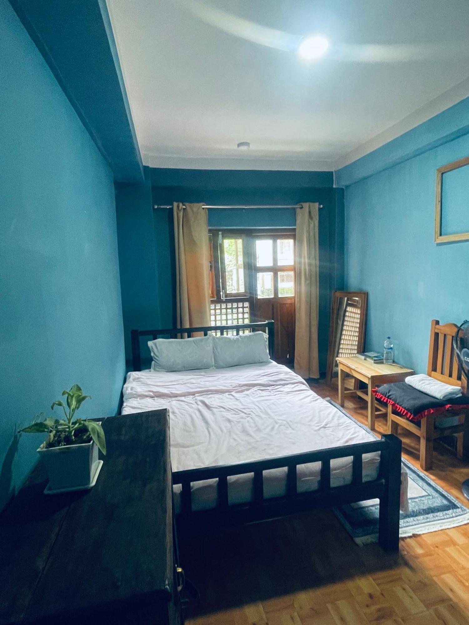Pasne Aajako Hotel บันดิปูร์ ภายนอก รูปภาพ